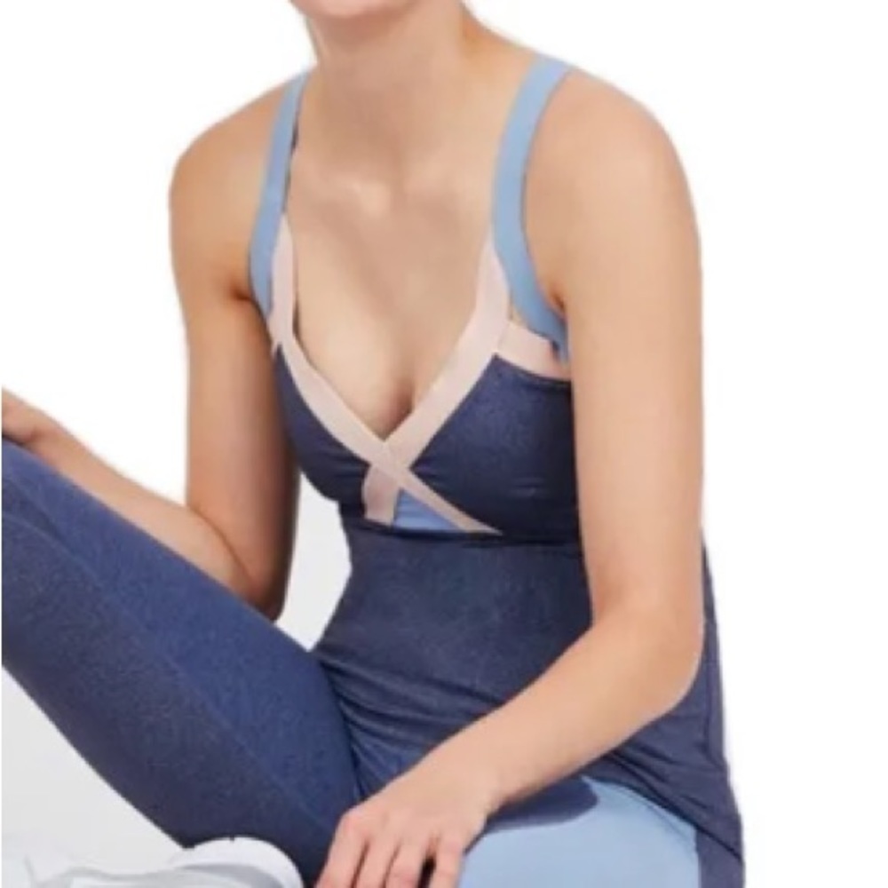 Axs Denim Blue Criss Cross Back‎ Aline Active Tank Top size L